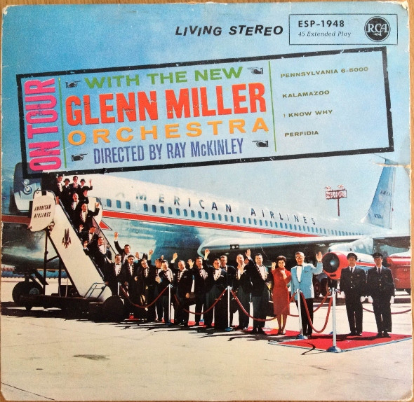 The New Glenn Miller Orchestra – On Tour With The New Glenn Miller Orchestra – Hoes