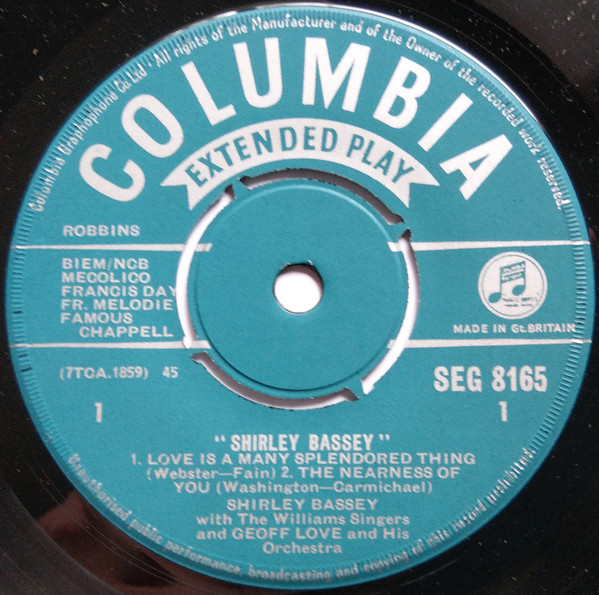 Shirley Bassey – Shirley Bassey (1961) – Foto 2