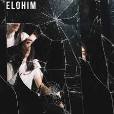 Elohim (6) – Elohim (2018) – Hoes