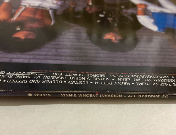Vinnie Vincent Invasion – All Systems Go (1988) – Foto 1