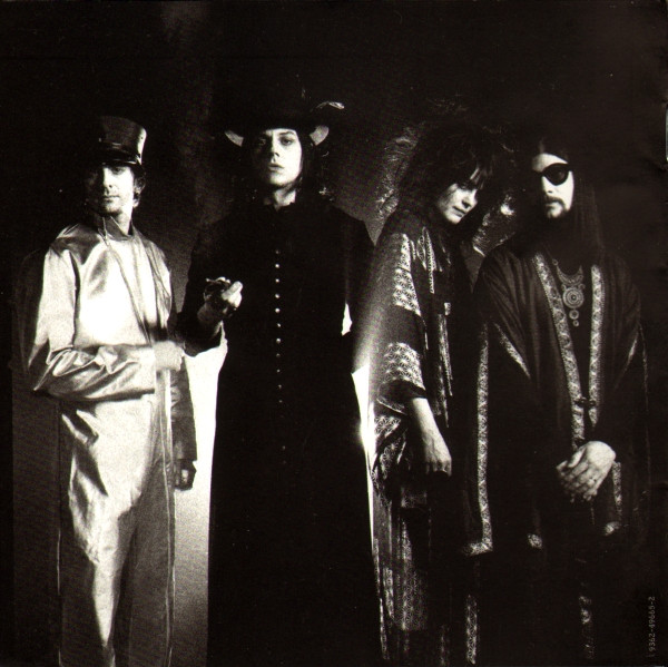 The Dead Weather – Sea Of Cowards (2010) – Foto 2