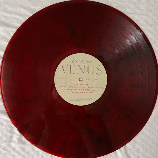 Zara Larsson – Venus (2024) – Foto 3