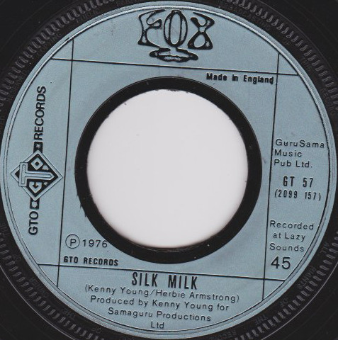 Fox (3) – S-s-s-single Bed (1976) – Hoes