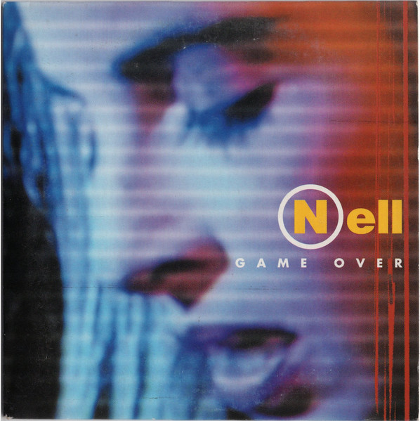 Nell (8) – Game Over (2003) – Hoes