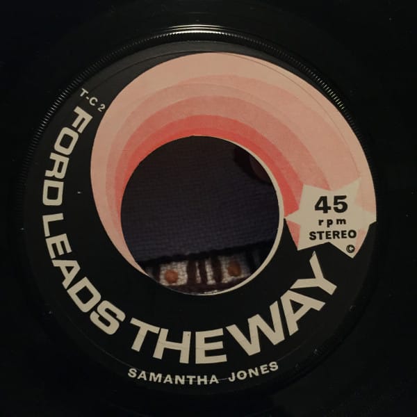 Samantha Jones – The T-C Theme (1970) – Foto 1