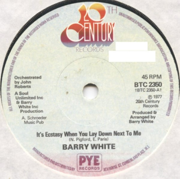 Barry White – It's Ecstasy When You Lay Down Next To Me (1977) – Hoes