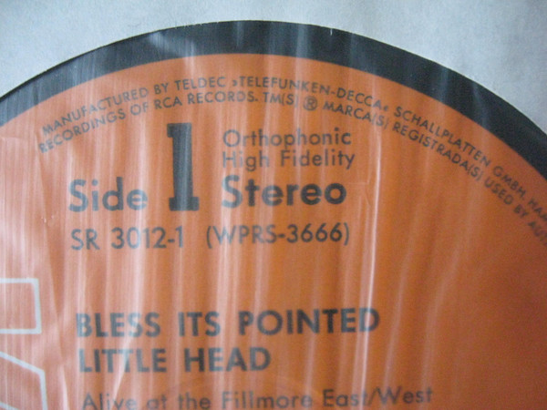 Jefferson Airplane – Bless Its Pointed Little Head / Takes Off (1973) – Foto 1