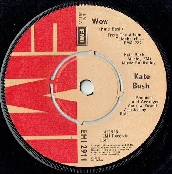 Kate Bush – Wow (1979) – Hoes