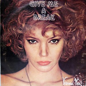 Vivien Vee – Give Me A Break – Hoes