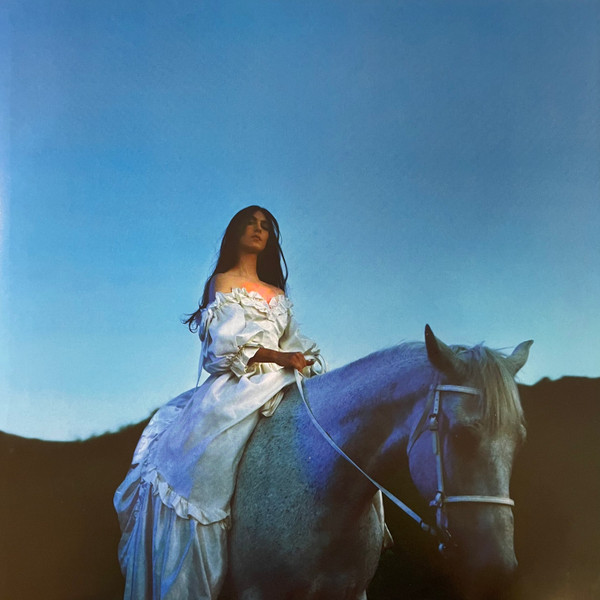 Weyes Blood – And In The Darkness, Hearts Aglow (2022) – Foto 3